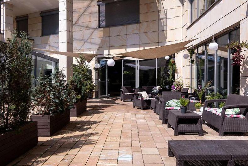 Premium Apartment For Old Town & Jewish Quarter - Balcony Plus Pool Onsite Красков Екстериор снимка